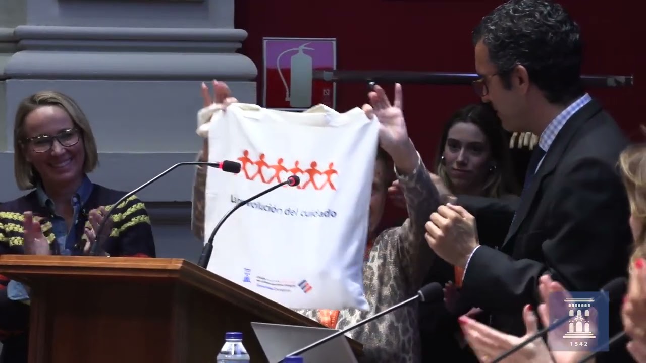 El Simposio Nacional del Cuidado Integral analiza el impacto de los móviles en los jóvenes