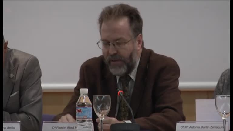 Exposición Pioneras de la Educación en Aragón (1/4)