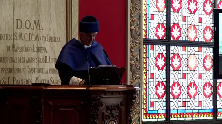 Investidura de Doctor Honoris Causa a Juan Luis Arsuaga (parte 3 de 4)