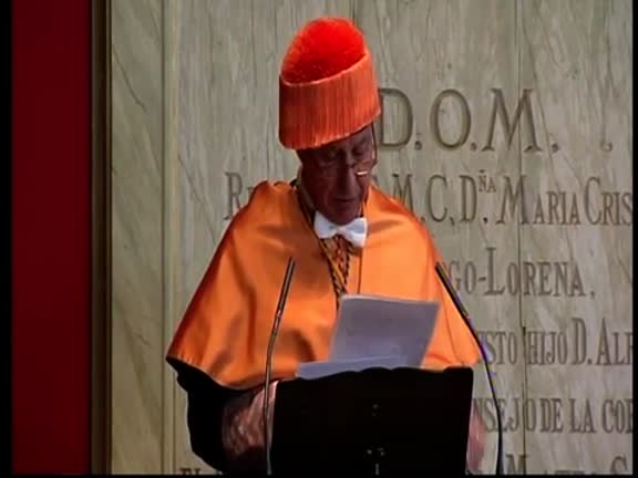 Investidura de Doctor Honoris Causa a José Luis García Delgado (parte 3 de 4)