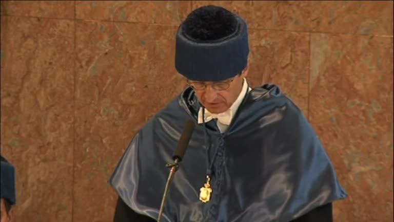 Acto de investidura como Doctores Honoris Causa a Vinton G. Cerf y a Richard Schrock (parte 3 de 4)