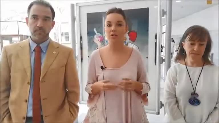 Maru Díaz inaugura la expo "La mujer en la facultad de ciencias, hace solo 100 años (1919-2019)"