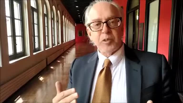 El periodista Javier Martín Domínguez celebra en Unizar el X Aniversario del Grado en Periodismo